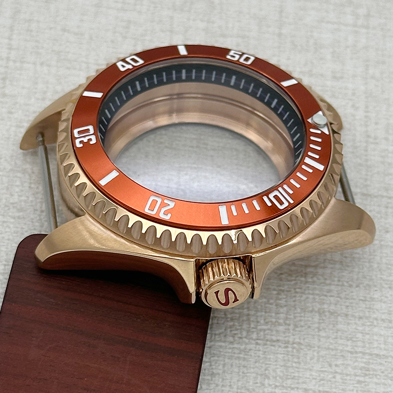 Seiko Watch 5 Sports - حافظة ساعة جديدة تمامًا مقاس 42