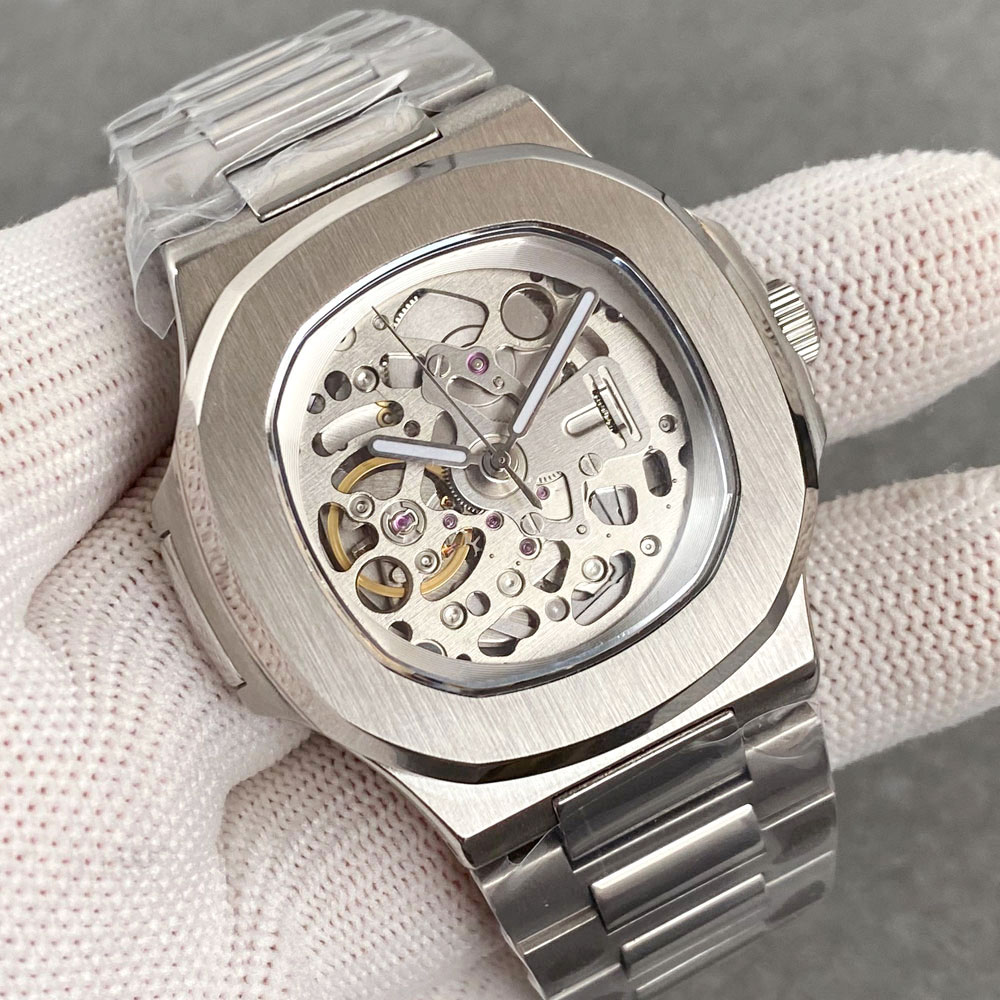 ساعة تاندوريو 40 مم بزجاج اليا - مراجعة Patek Philippe Watch Nautilus وسعره